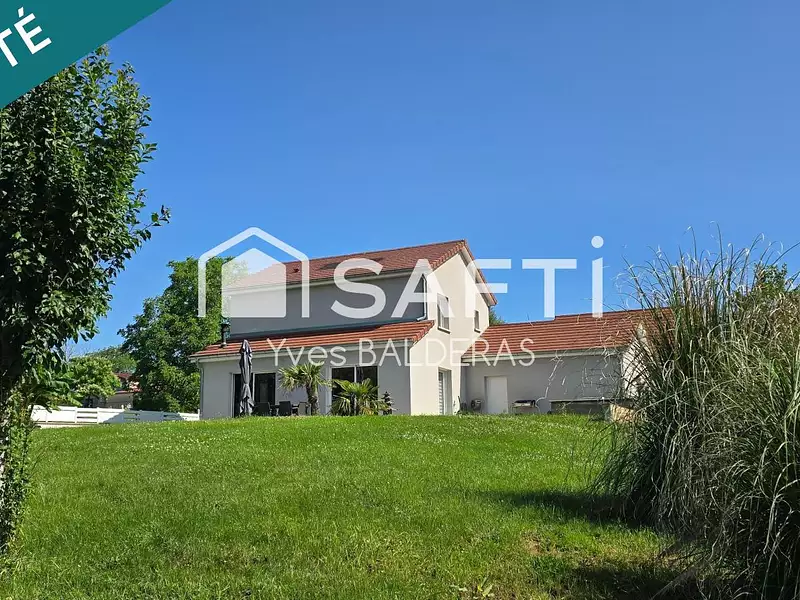 Maison, 128 m²