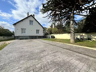 Maison, 166 m²
