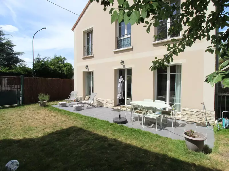 Maison, 104 m²