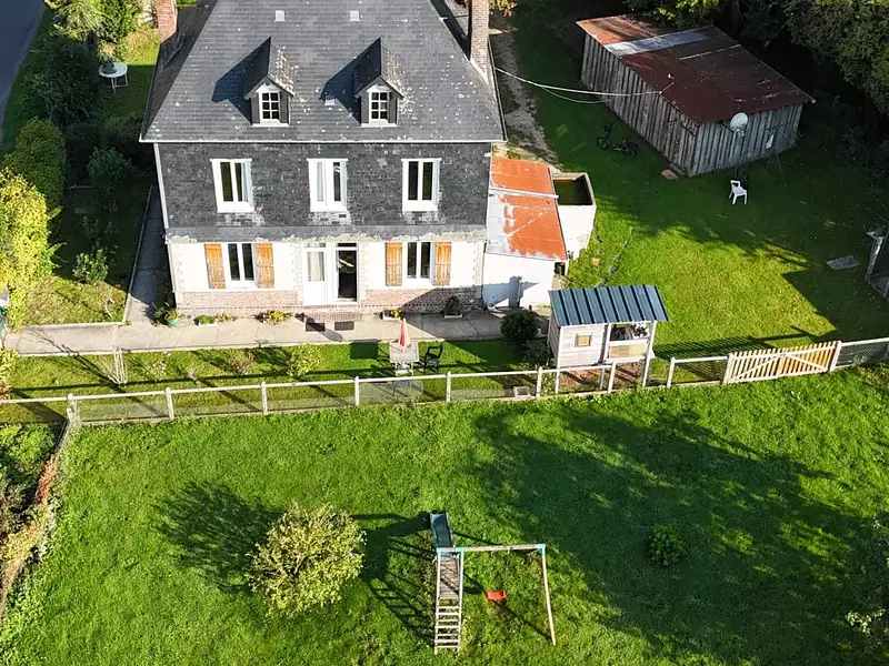 Maison, 99 m²