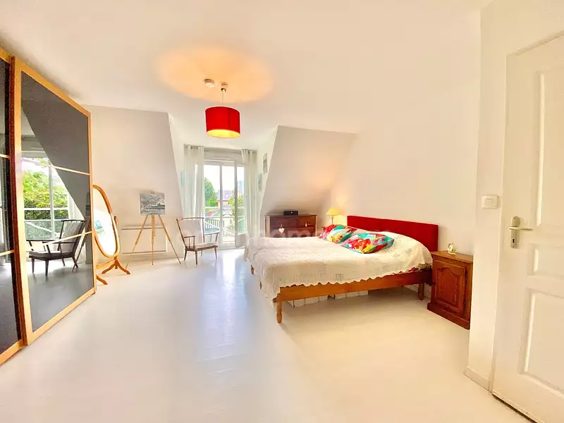 Maison, 156 m²