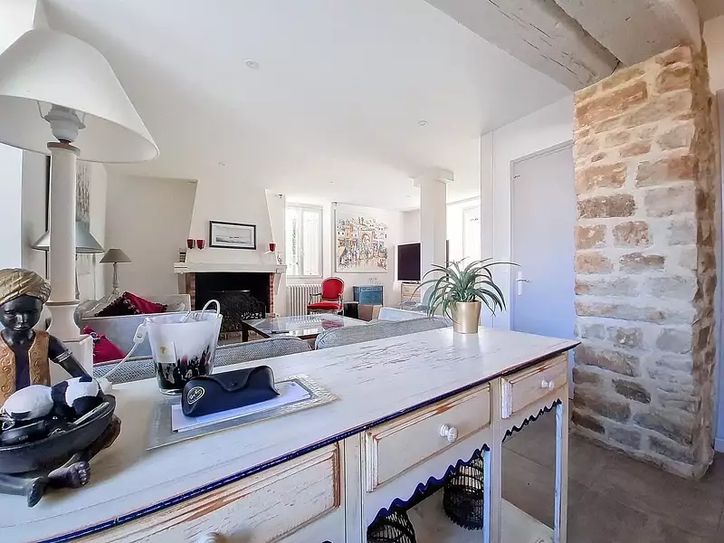 Maison, 235 m²