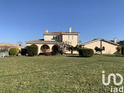 Maison, 260 m²