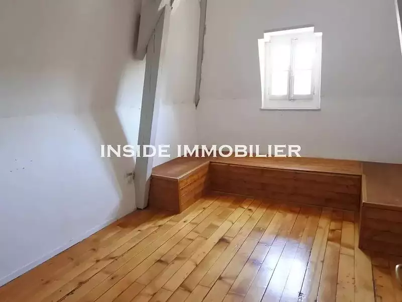 Maison, 180 m²