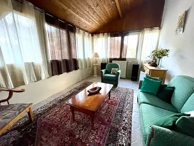Maison, 225 m²