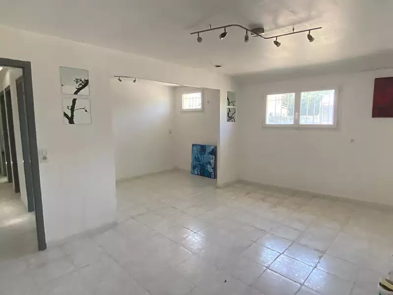 Maison, 300 m²
