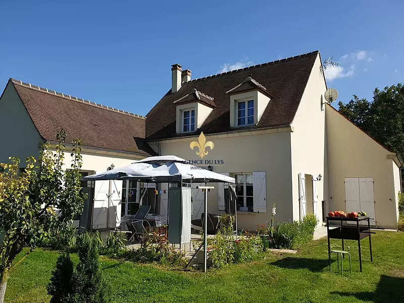Maison, 170 m²