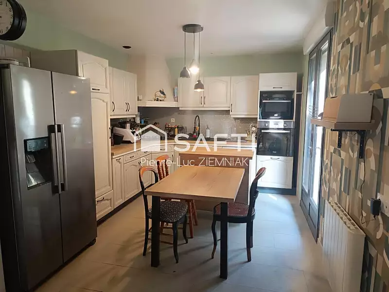 Maison, 132 m²