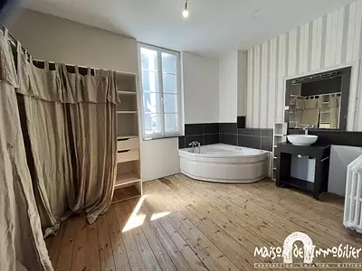 Maison, 200 m²