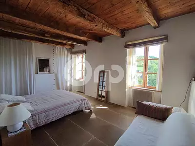 Maison, 144 m²