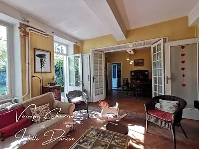 Maison, 197 m²