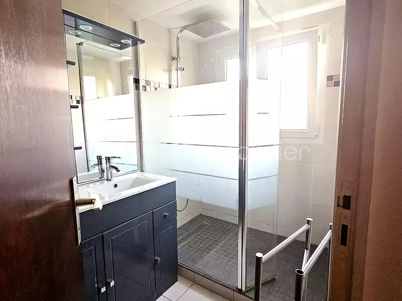 Maison, 186 m²