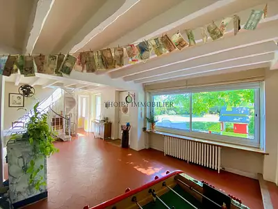 Maison, 233 m²