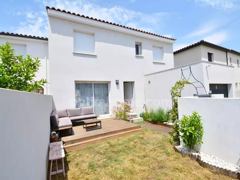 Maison, 83 m²