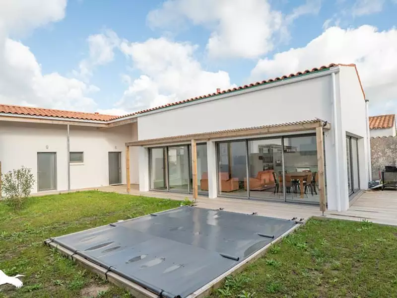Maison, 87 m²
