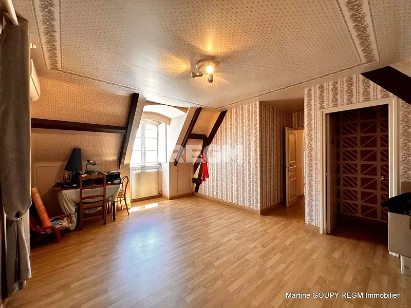 Maison, 250 m²
