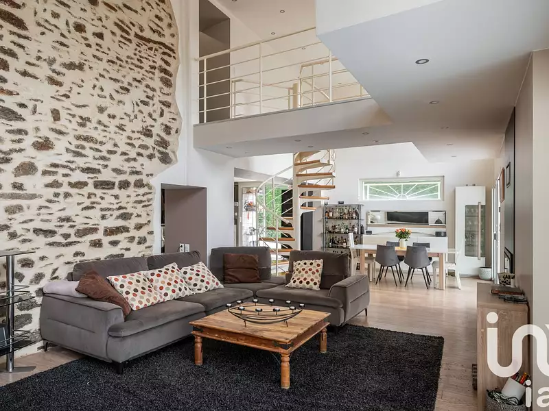 Maison, 249 m²