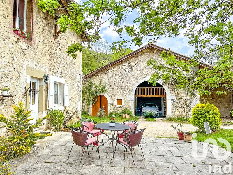Maison, 147 m²