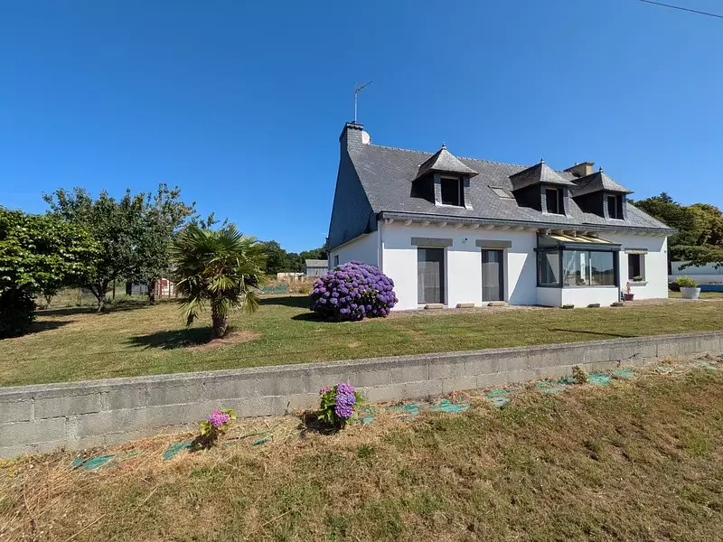 Maison, 167 m²