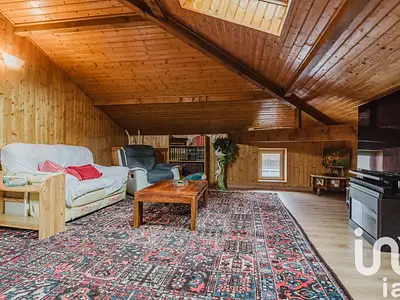 Maison, 240 m²