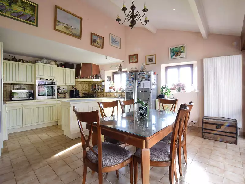 Maison, 116 m²