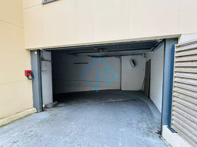 Parking, 10 m²