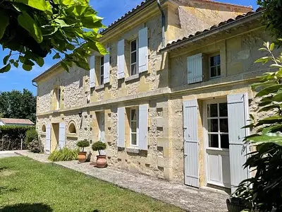Maison, 323 m²