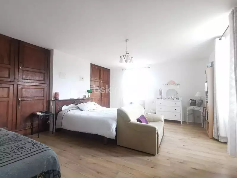 Maison, 193 m²