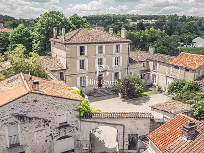 Maison, 307 m²