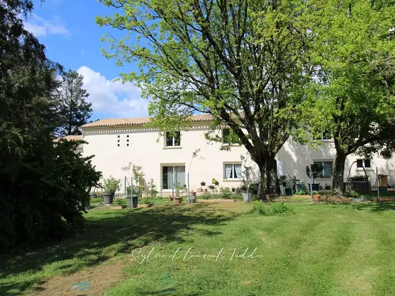 Maison, 166,6 m²
