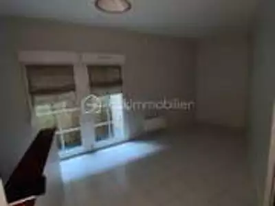 Immeuble, 375 m²