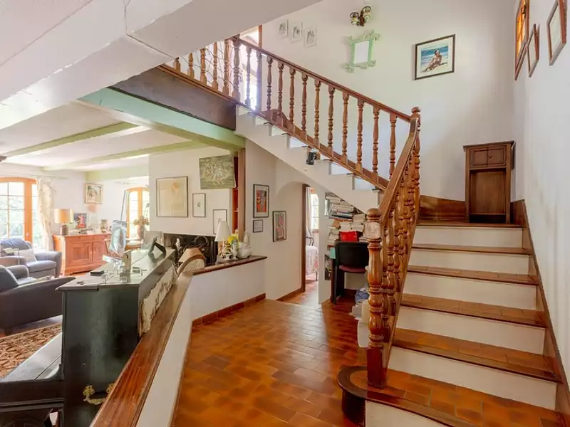 Maison, 180 m²