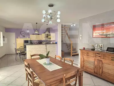 Maison, 145 m²