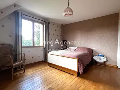 Maison, 228 m²