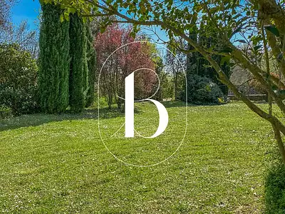 Maison, 265 m²