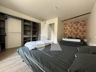 Maison, 248 m²