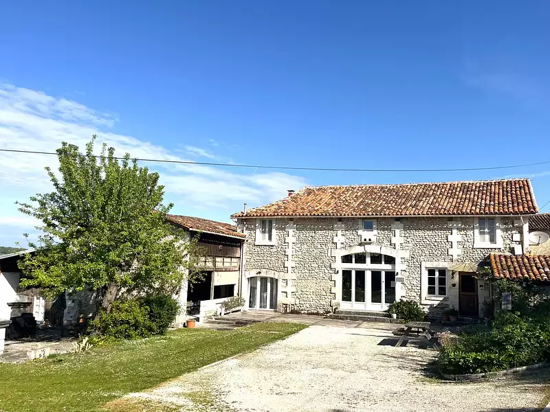 Maison, 285 m²