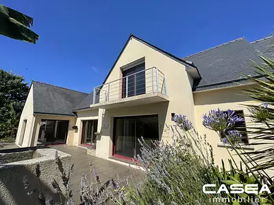 Maison, 239 m²