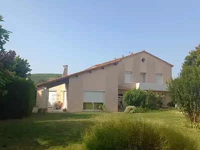 Maison, 170 m²