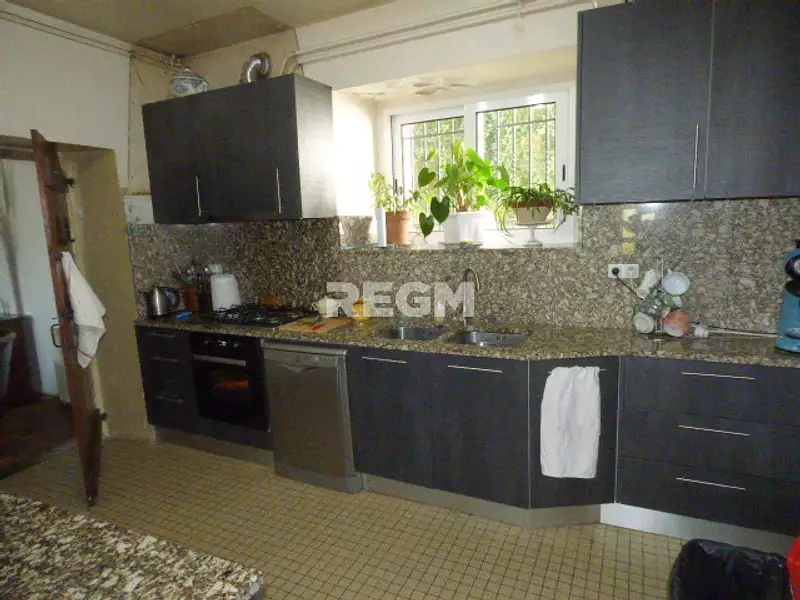 Maison, 400 m²