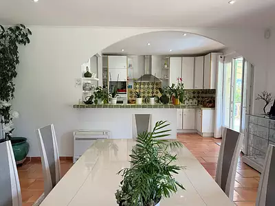 Maison, 216 m²