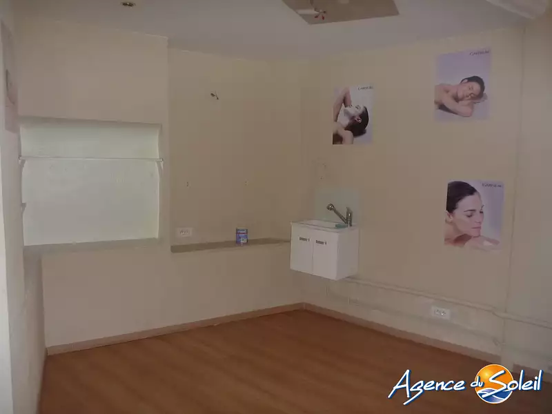 Divers, 50 m²