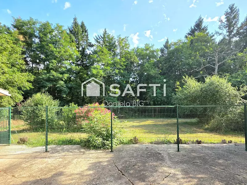 Maison, 180 m²