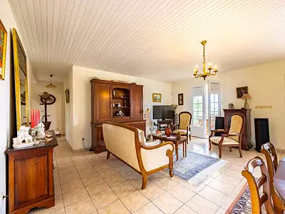 Maison, 210 m²