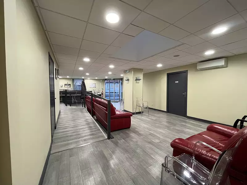 Immeuble, 286 m²