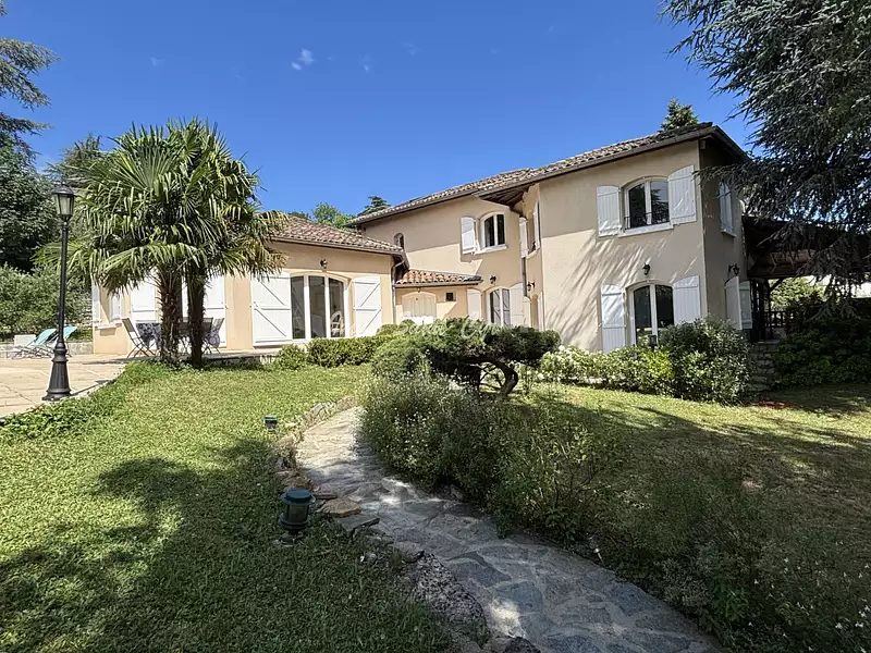 Maison, 260 m²