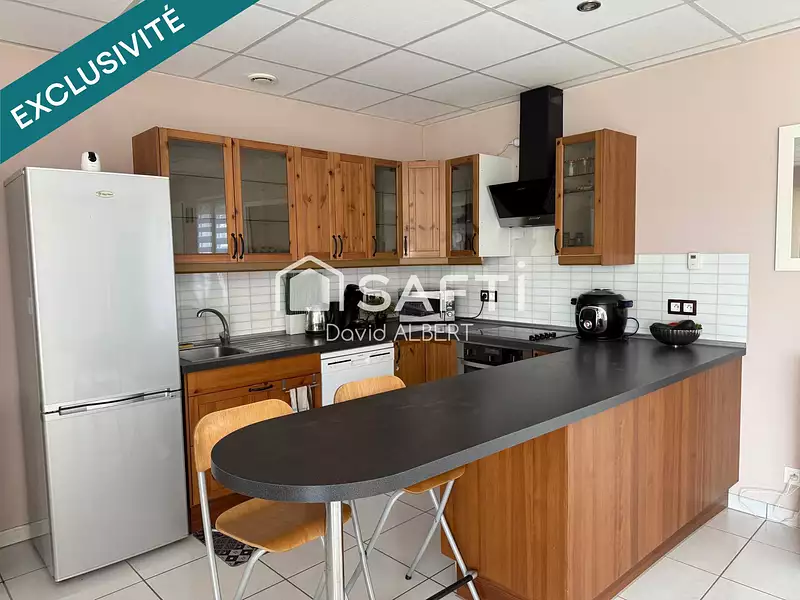 Maison, 162 m²