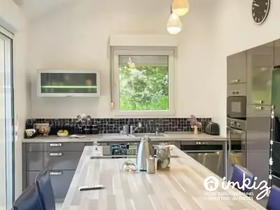 Maison, 170 m²