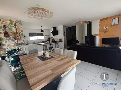 Maison, 98 m²