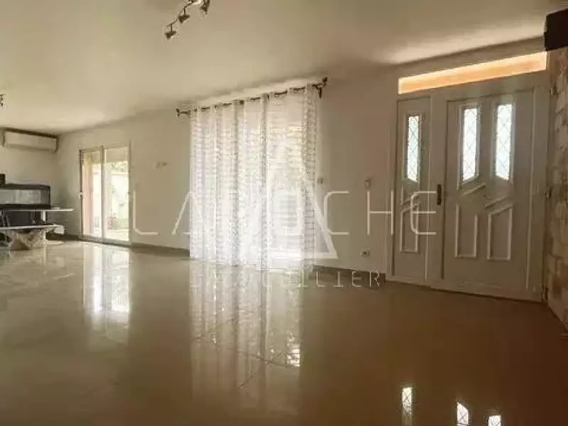 Maison, 150 m²